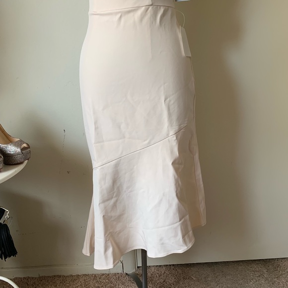 Cooper St. Motu Dress in Champagne - Picture 5 of 8